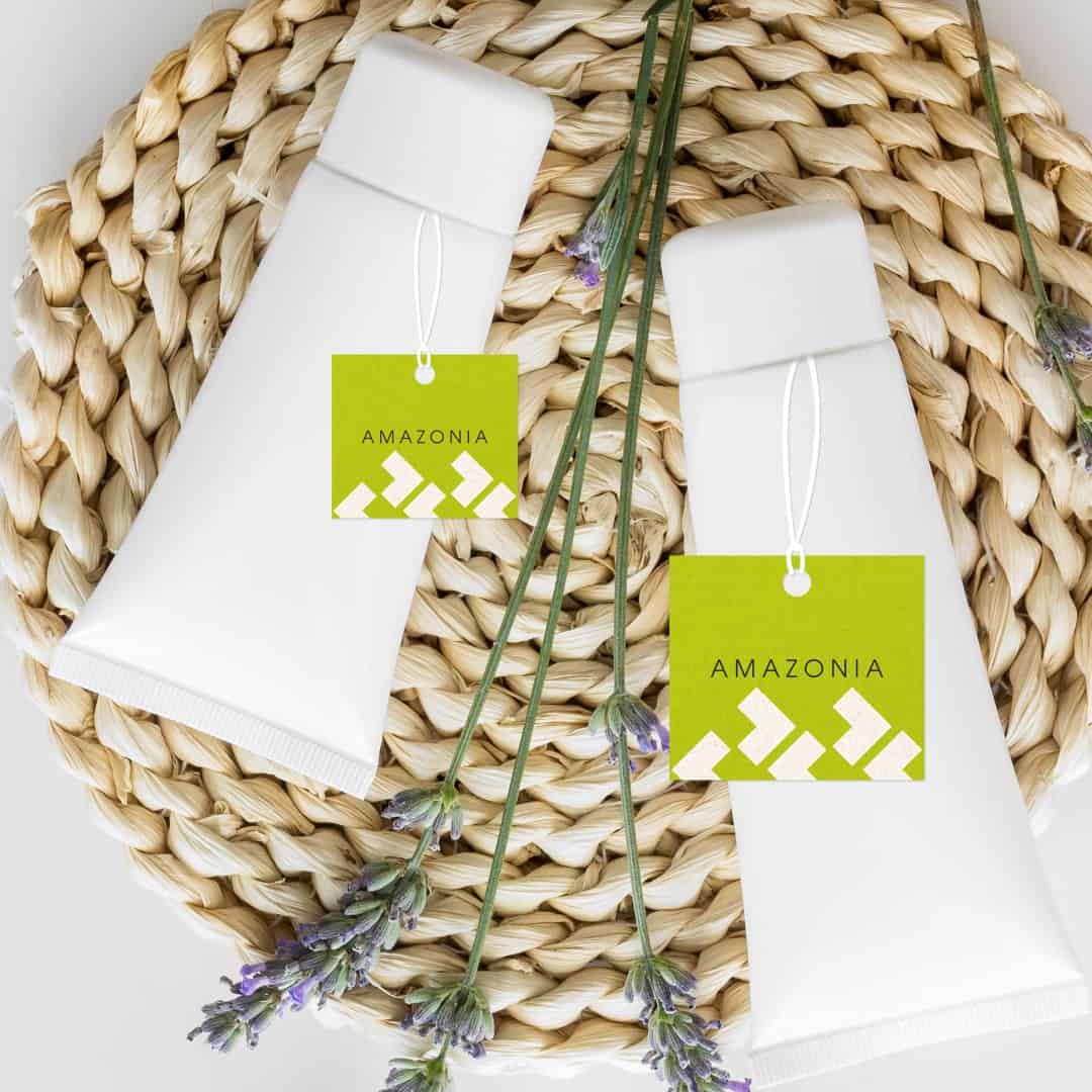 etiqueta-cuadrada-colgante baja