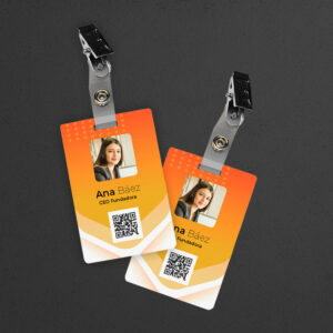 Credencial con Broche